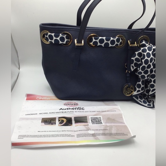 MICHAEL KORS NWT GORGEOUS NAVY LEATHER TOTE BAG WITH BLUE/ WHITE POLKA DOT SCARF - Picture 11 of 11